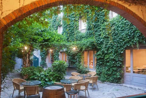 Garden, Garden