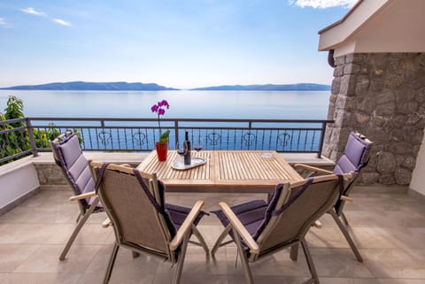 Balcony/Terrace, Sea view, Drinks