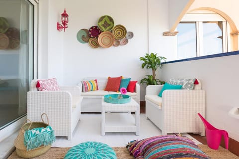 BOHO CHIC- Beachfront - Free bikes - Salt water pool Apartment in Torremolinos