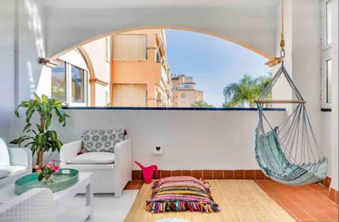 BOHO CHIC- Beachfront - Free bikes - Salt water pool Apartment in Torremolinos