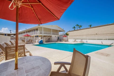 Day, On site, Pool view, Swimming pool, Time of day, ADAM