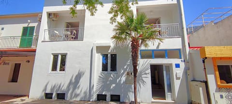 Adriatic Blue View Apartment in Dubrovnik-Neretva County