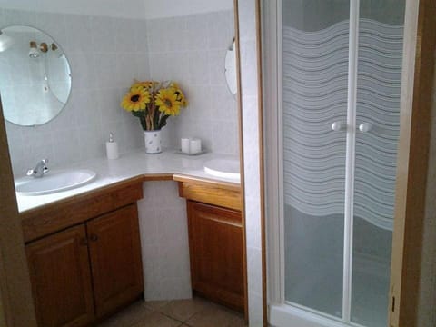 Mas de Trescouvieux House in Provence-Alpes-Côte d'Azur