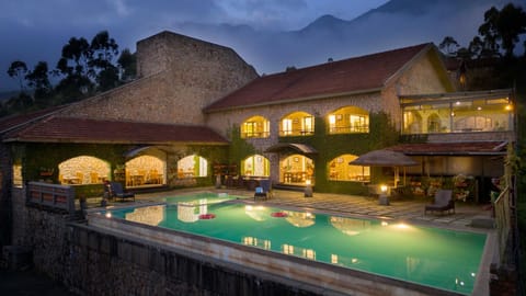 Property building, Natural landscape, Mountain view, Pool view, Swimming pool