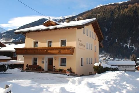 Haus Waltraud Apartment in Neustift im Stubaital
