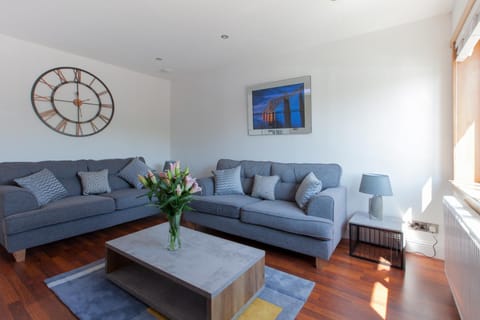 Leys Park Executive Apartments Apartment in Dunfermline