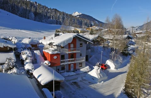 Bird's eye view, Mountain view