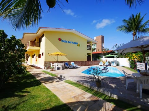 Property building, Swimming pool, Swimming pool