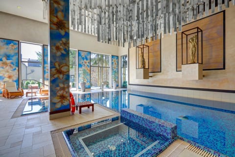 Spa and wellness centre/facilities, Pool view