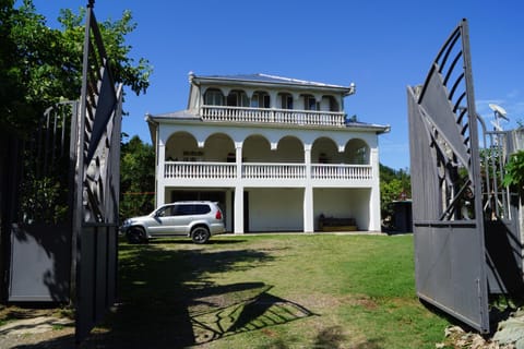 Inner courtyard view