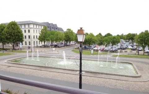 City view, Street view