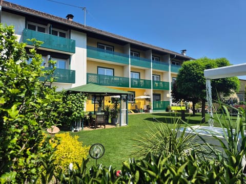 Property building, Garden, Garden view