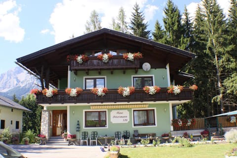 Haus Petersmann Bed and Breakfast in Schladming