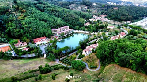 Property building, Natural landscape, Bird's eye view, Lake view