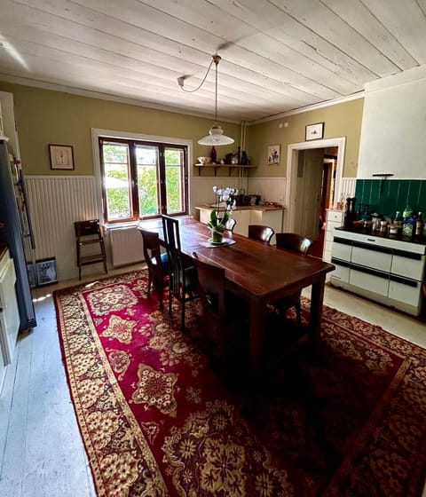 A Lovely House with A Garden in Helsinki House in Helsinki