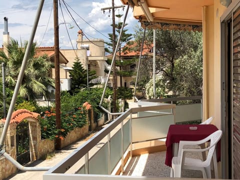 Summer House close to the sea @ Almiri, Corinth Apartment in Argolis, Greece