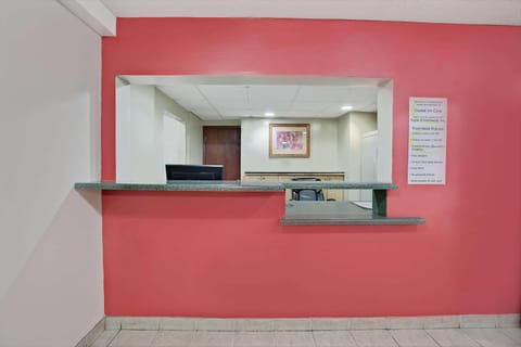 Lobby or reception, On site