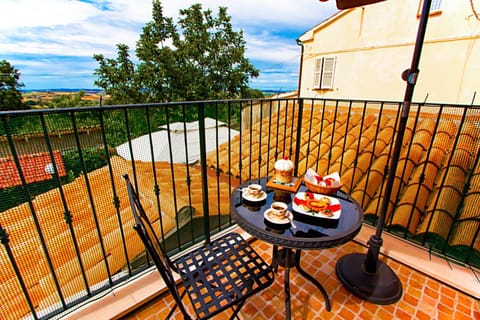 Balcony/Terrace, Sea view, Breakfast