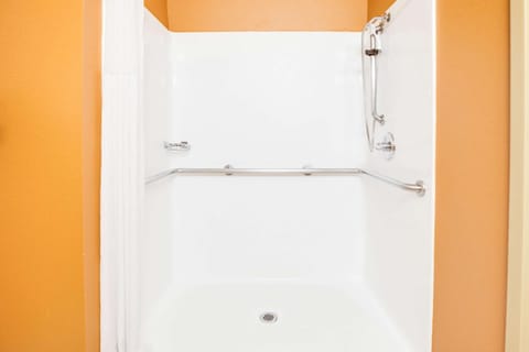 Photo of the whole room, On site