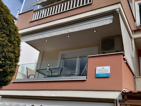 Property building, Balcony/Terrace