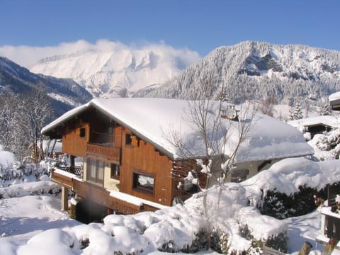 Facade/entrance, Winter, Mountain view