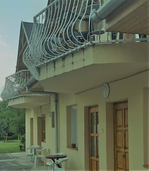 Property building, Facade/entrance, View (from property/room), Garden view