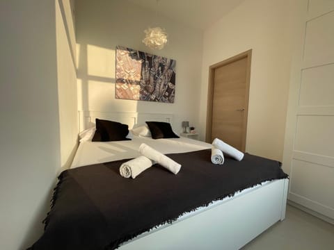 Apartments Luce Apartment in Okrug Gornji