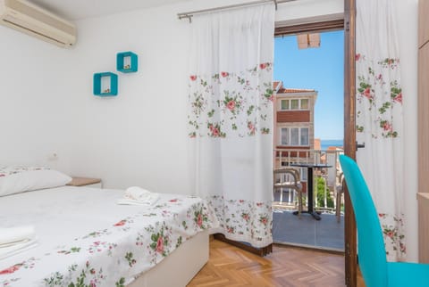 Apartments Royal M&M Apartment in Makarska