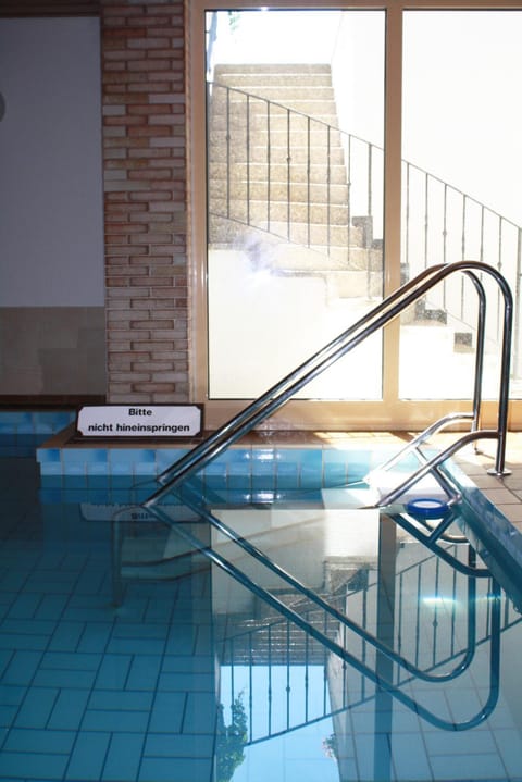 Decorative detail, Swimming pool