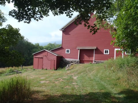 Breezy Hill Inn Bed and Breakfast in Shandaken