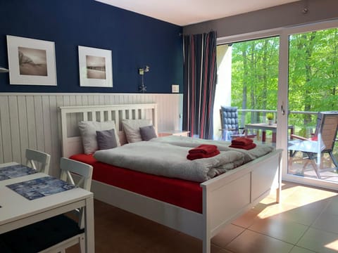 Bed, View (from property/room), Balcony/Terrace, Photo of the whole room