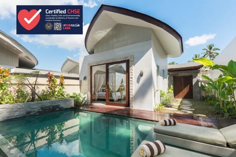 Property building, Patio, Day, Property logo or sign, Logo/Certificate/Sign, Pool view, Swimming pool, Certificate/Award, sunbed