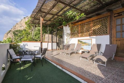 Villa Lena House in Furore