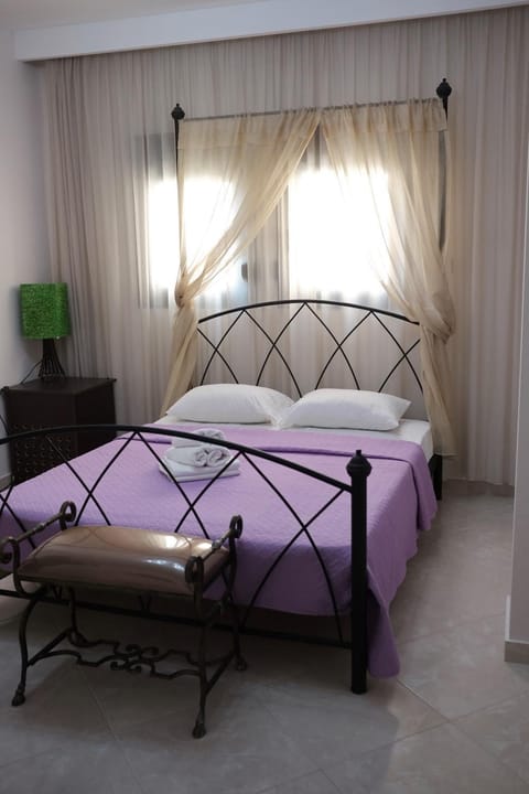 Irenes Apartment House in Halkidiki