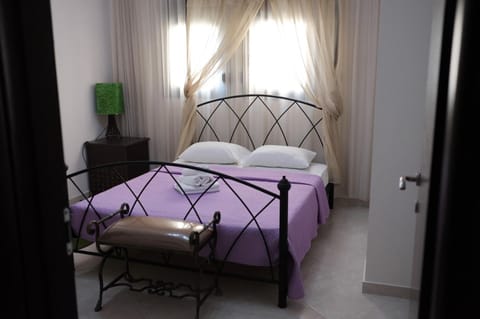 Irenes Apartment House in Halkidiki