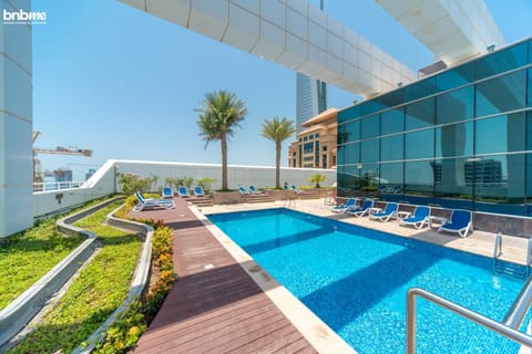 Day, Pool view, Swimming pool, Swimming pool, sunbed
