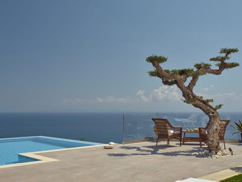 Mountain view, Pool view, Sea view, Swimming pool