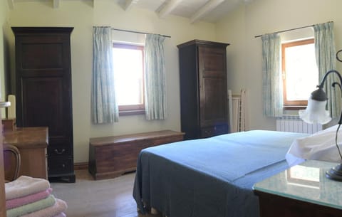 Località S Cecilia 30, Urbania Apartment in Marche