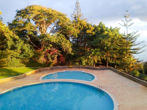 Garden, Solarium, On site, Swimming pool
