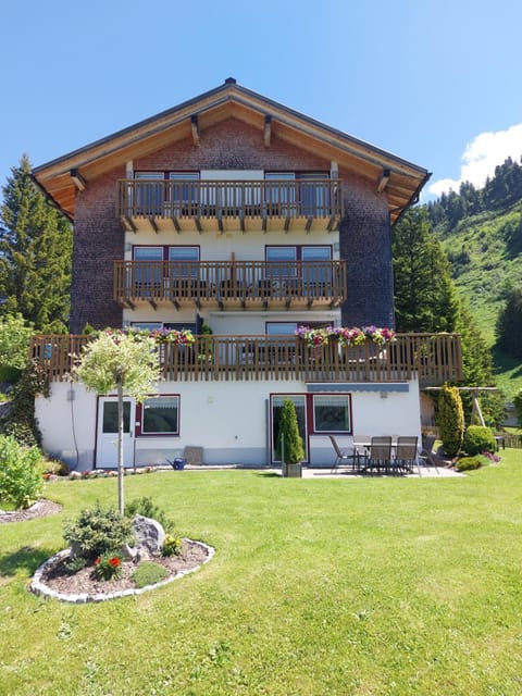 Property building, Garden