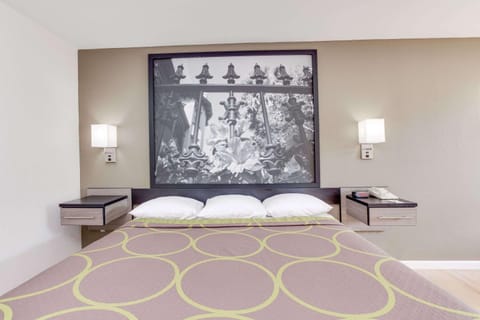 Photo of the whole room, On site