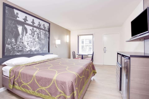 Photo of the whole room, On site