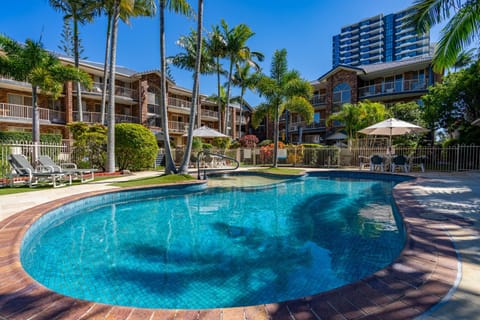Property building, Swimming pool