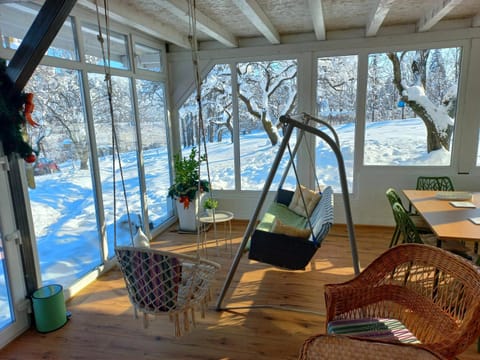 Honey hill apartment Fruska Gora Villa in Novi Sad