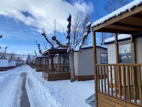 Property building, Winter, Mountain view