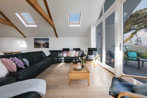 Tara House in Saint Ives