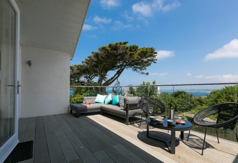 Tara House in Saint Ives