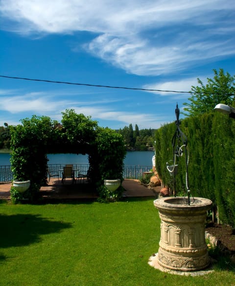Patio, BBQ facilities, Garden, Balcony/Terrace, Area and facilities