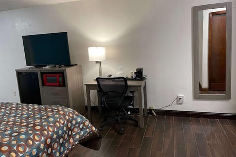 Photo of the whole room, On site