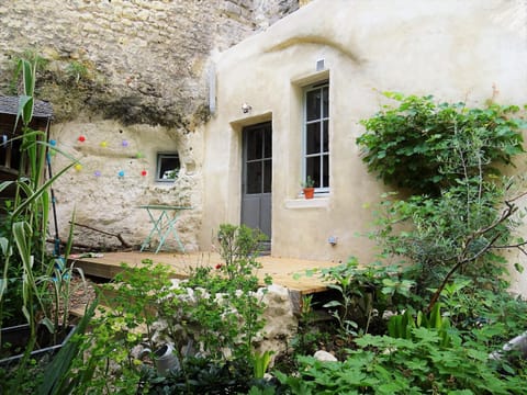 Gite de Loup-Terre House in Tours